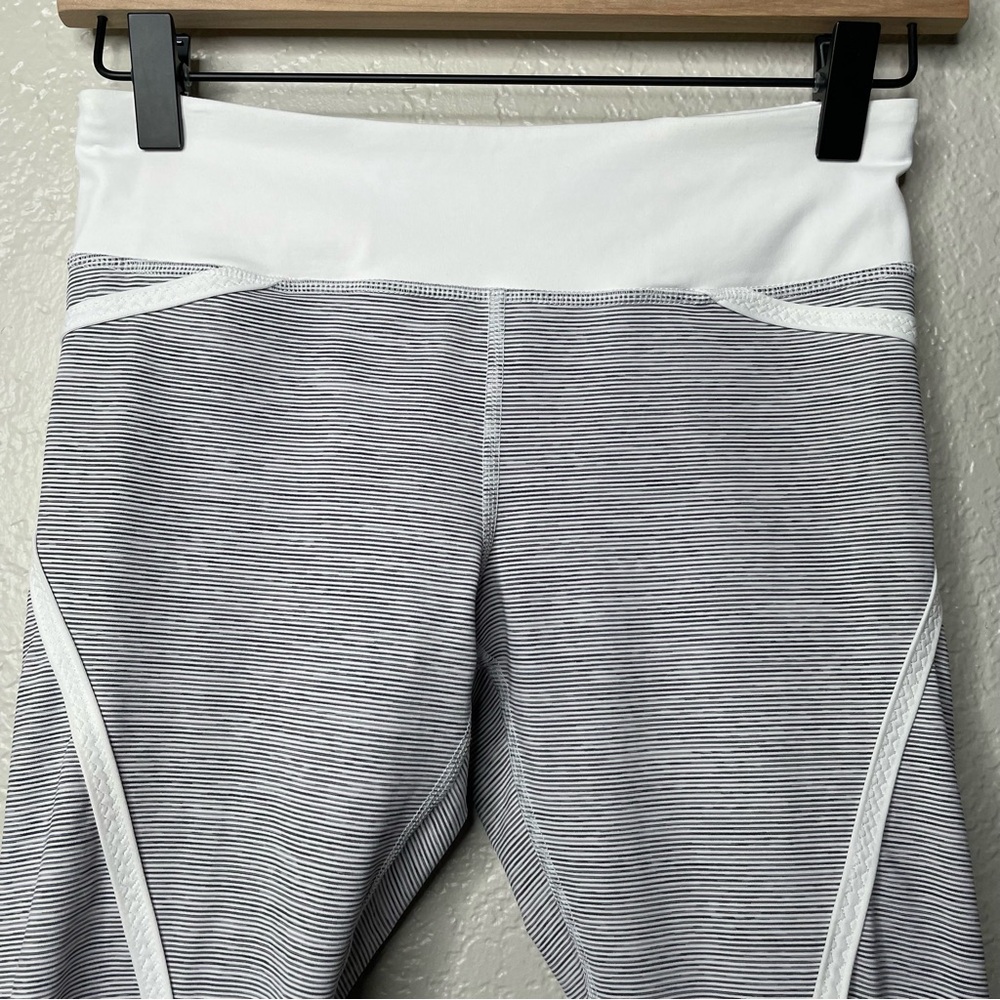 Lululemon Run: Pace Crop Wee Are From Space White Combo Striped - Picture 3 of 9